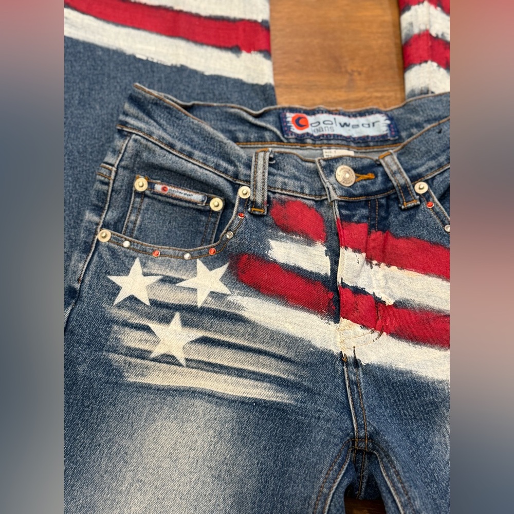 Vintage Early 2000s Cool Wear Blue flare jeans with American flag print size 1 - Picture 4 of 11
